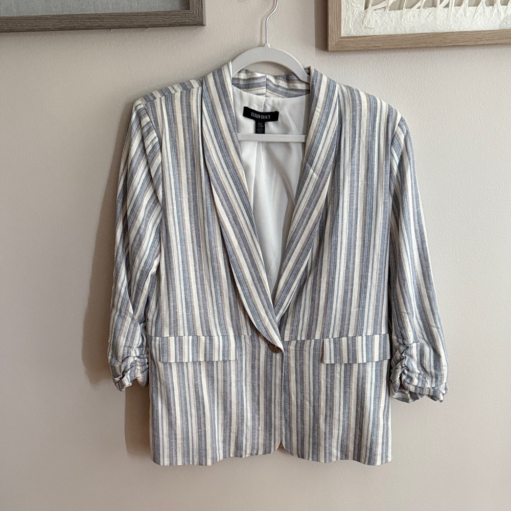 Ellen Tracy Women's, Linen Blend Blazer.